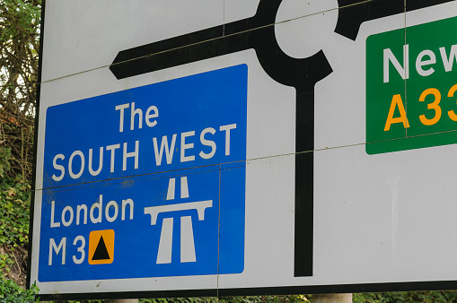 uk-road-sign